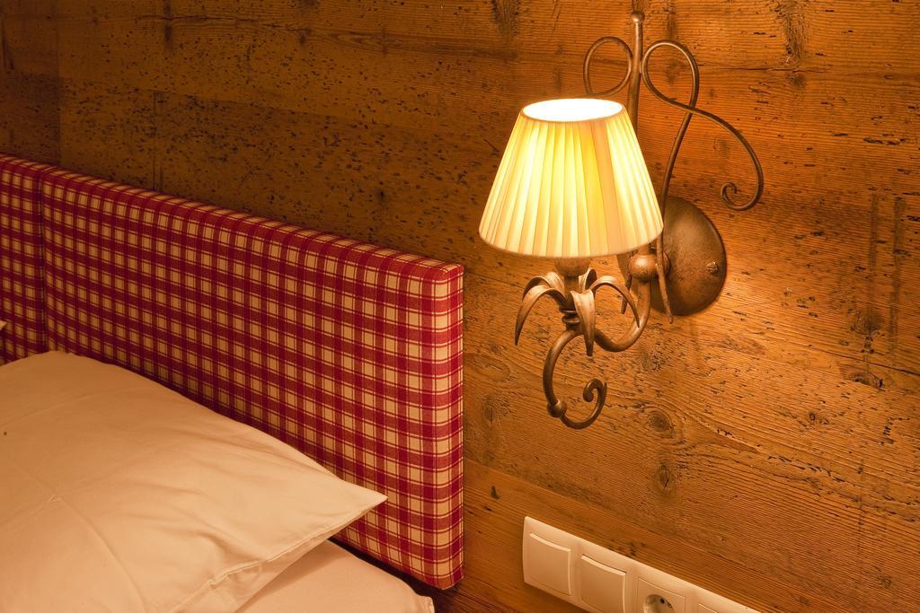 Hotel Foestlerhof วิลลา ออตโตเน ภายนอก รูปภาพ