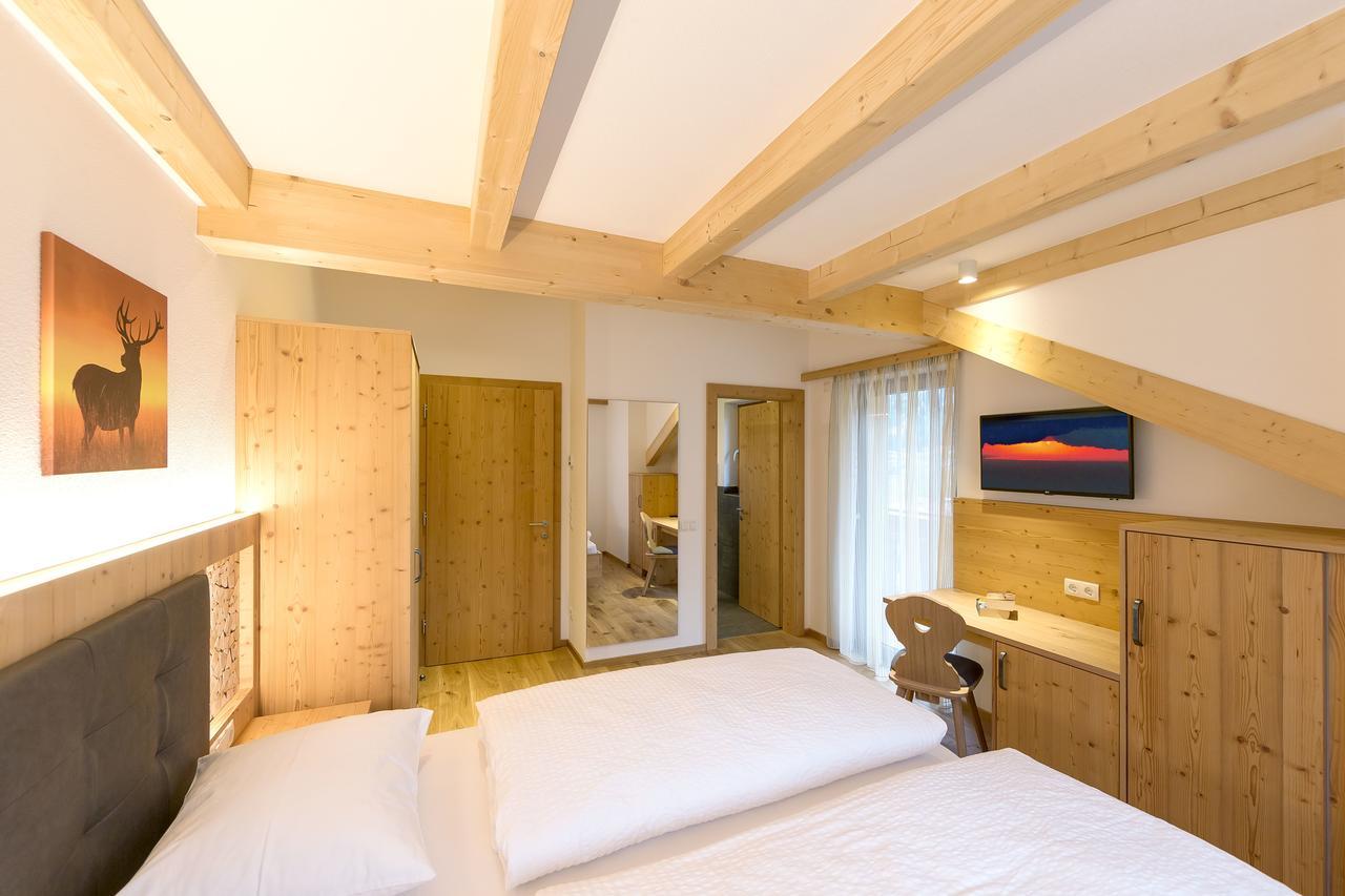 Hotel Foestlerhof วิลลา ออตโตเน ภายนอก รูปภาพ